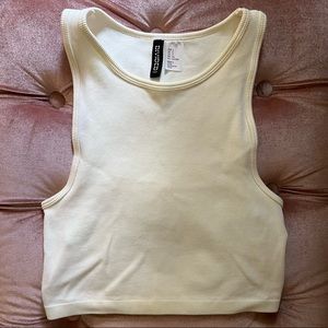 H&M cream color crop top